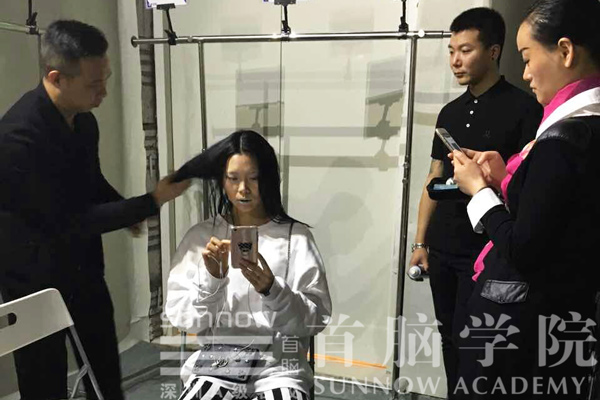 深圳時裝周，首腦學院邀您看秀