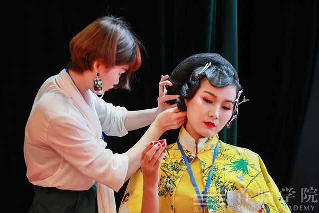 熱烈祝賀首腦學院榮獲組織工作先進單位！