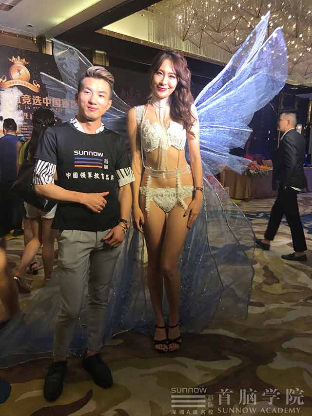 環(huán)球華美大賽彰我中華美業(yè) 首腦學(xué)院展現(xiàn)夢想的精彩！