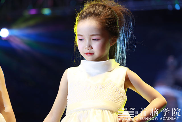 中國(guó)超級(jí)模特大賽深圳站啟動(dòng)，首腦學(xué)院美麗聯(lián)動(dòng)！