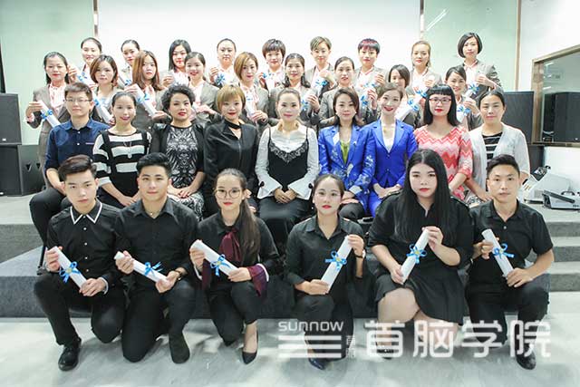 2017首腦學(xué)院美苗師培課程美麗收官！成長是最煽情的記憶~