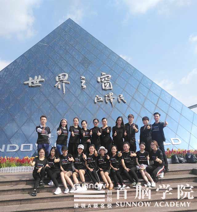 全城狂歡，首腦學(xué)院萬圣夜派對華麗告捷！