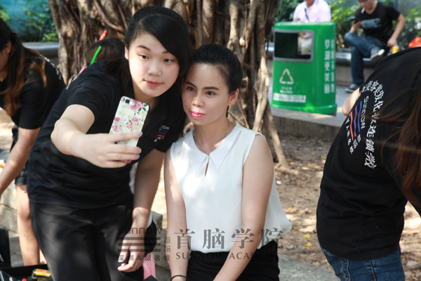 學(xué)化妝學(xué)校