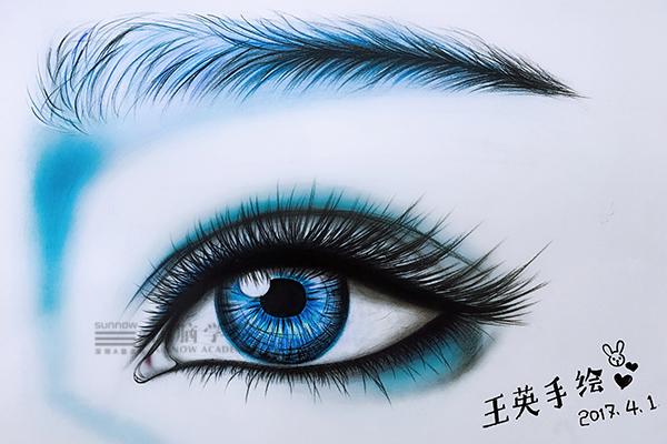 首腦學院南山校區(qū)美妝素描作品