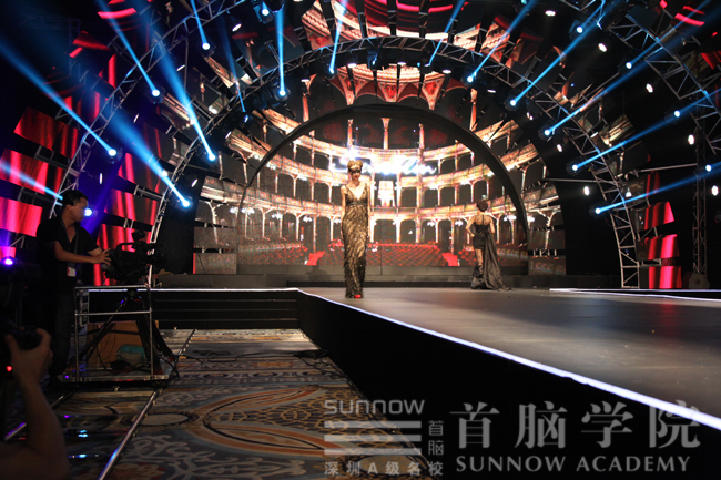 第十四屆深圳服交會開幕式晚宴時裝秀