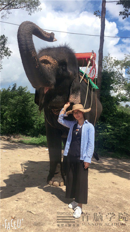 首腦學子出國就業(yè) 把握可能追尋夢想!