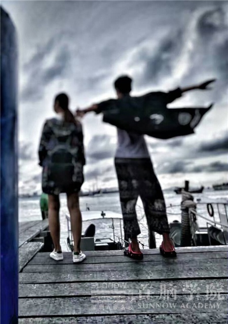 首腦學子出國就業(yè) 把握可能追尋夢想!