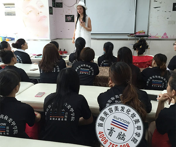 周標(biāo)銳學(xué)姐的創(chuàng)業(yè)經(jīng)驗(yàn)分享