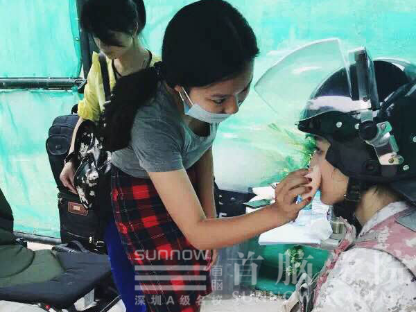 深圳化妝學(xué)?；瘖y全科班學(xué)員