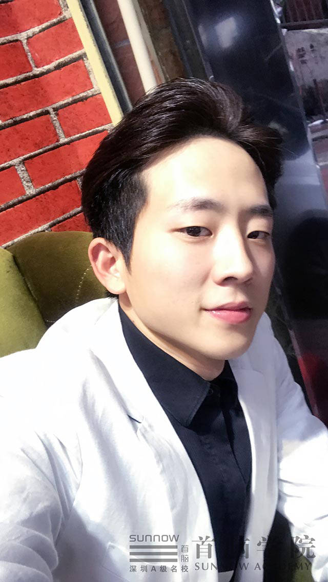 首腦學(xué)院搭建實(shí)力橋梁 讓夢想不只是夢想