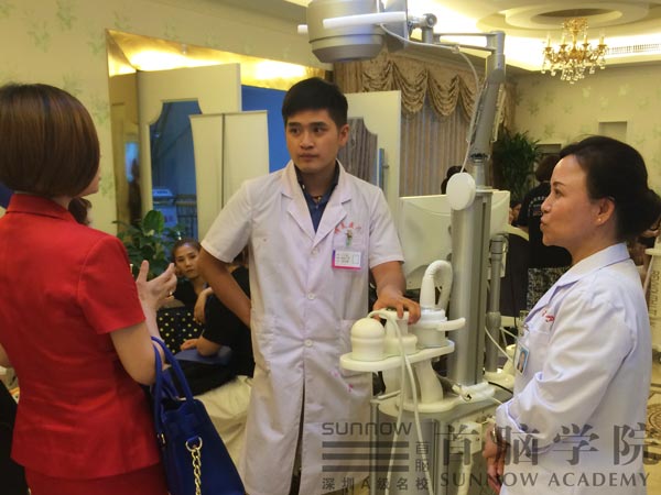 觀摩博美醫(yī)療 助學員開闊美容視野