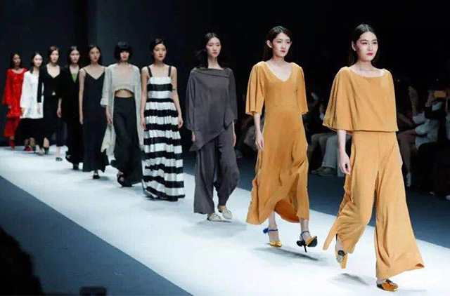 深圳時(shí)裝周