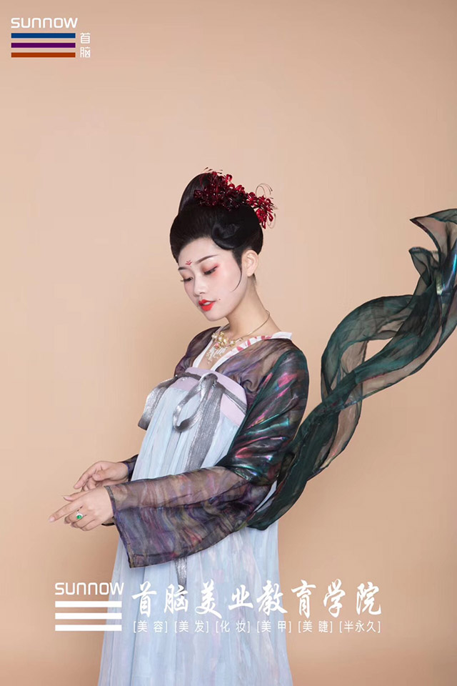 化妝培訓(xùn)學校