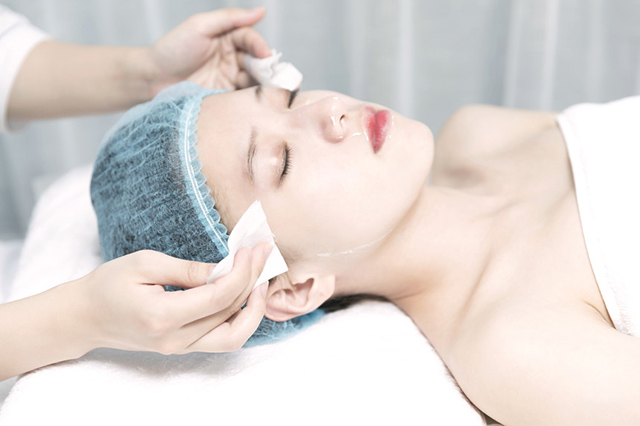 深圳學(xué)美容