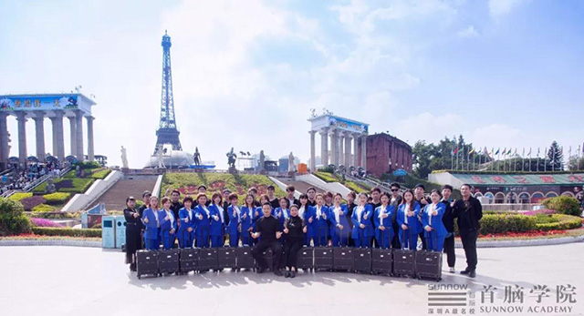 首腦化妝造型團(tuán)隊