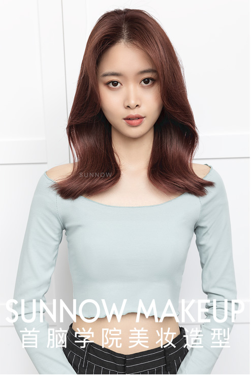 初中生學(xué)美發(fā)技術(shù)好嗎？哪家學(xué)校比較專業(yè)