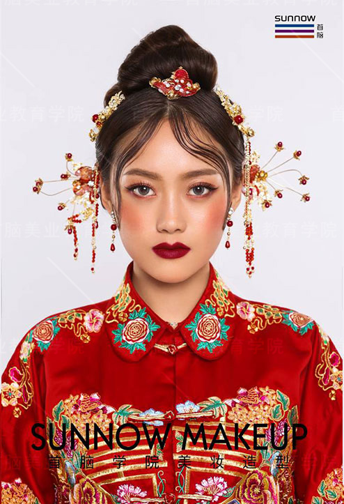 學(xué)美妝學(xué)校哪家好？深圳專業(yè)的美妝培訓(xùn)學(xué)校