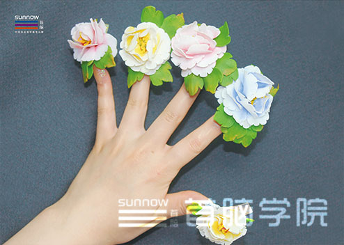 哪里有專業(yè)的美甲培訓(xùn)學(xué)校