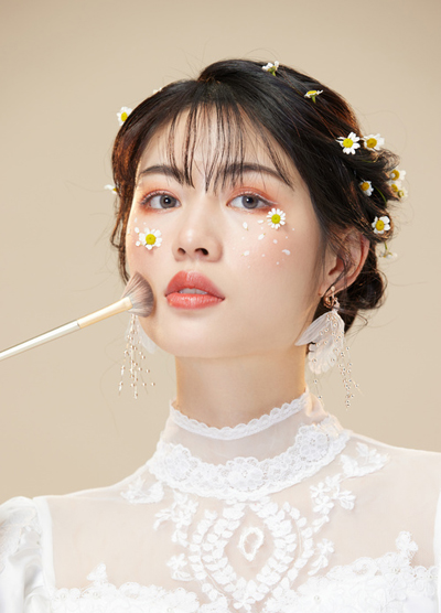 零基礎(chǔ)選擇哪所化妝學(xué)校