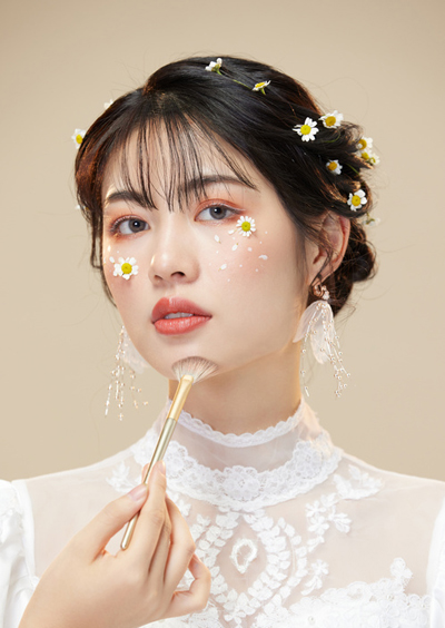 零基礎(chǔ)選擇哪所化妝學(xué)校