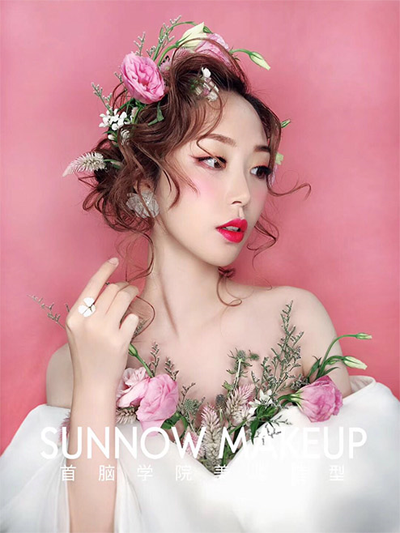 化妝培訓(xùn)學(xué)校速成