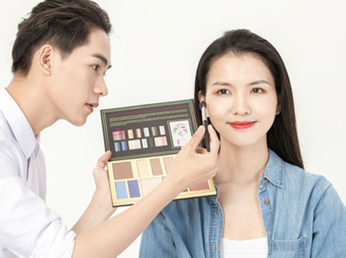 從零開始學(xué)化妝