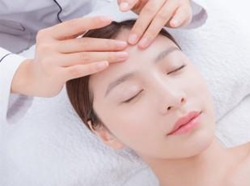 深圳美容培訓(xùn)學(xué)校學(xué)費(fèi)多少錢