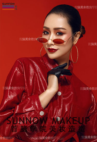 深圳學化妝那個學校好