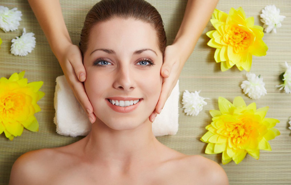 美容培訓(xùn)學(xué)校