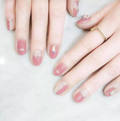 正規(guī)美甲培訓(xùn)學(xué)校