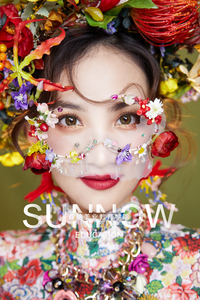 正規(guī)的化妝學(xué)校