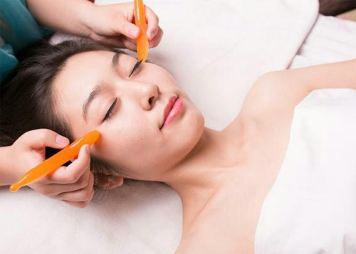 美容培訓(xùn)學(xué)校