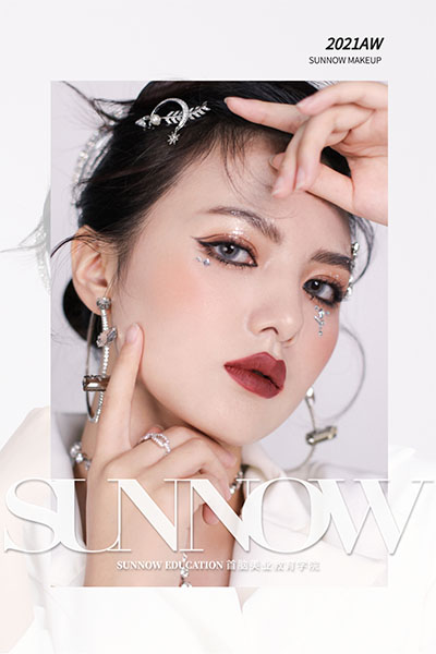 化妝培訓學校哪家好