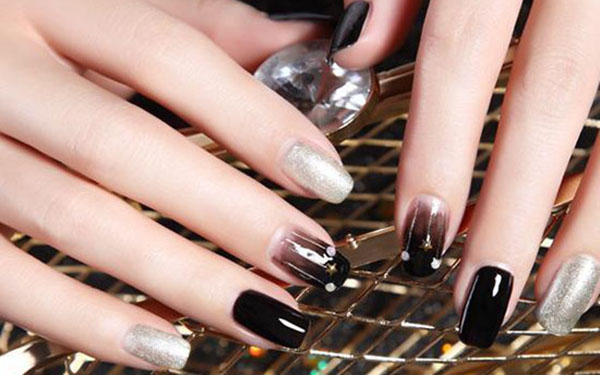 深圳最專業(yè)美甲培訓(xùn)學(xué)校