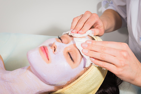 深圳美容美發(fā)學(xué)校哪個好