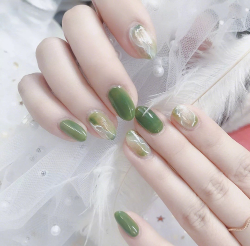 國內的美甲培訓學校哪個好