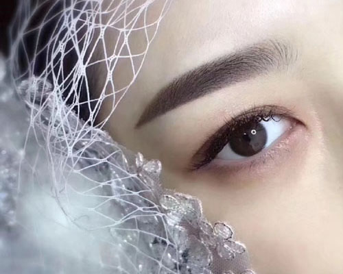 半永久紋繡學(xué)校學(xué)費(fèi)多少錢