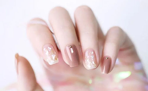 哪個(gè)美甲培訓(xùn)學(xué)校好