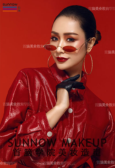 化妝師培訓(xùn)要多久