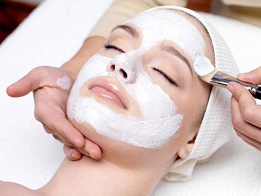 哪個美容培訓機構(gòu)好