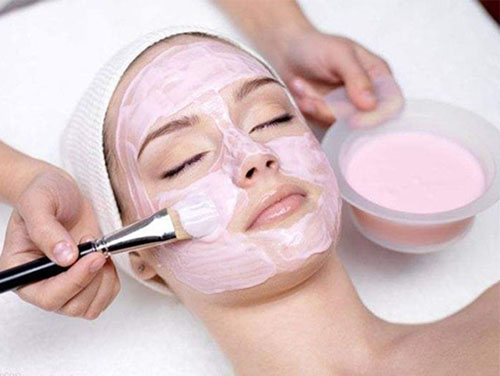 美容培訓(xùn)班一般要多少錢