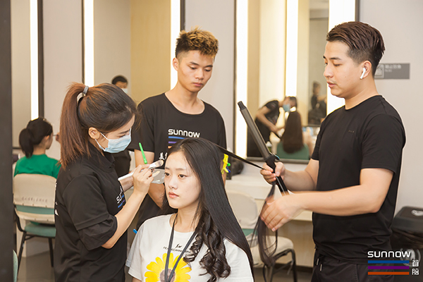 深圳市專業(yè)美發(fā)培訓學校