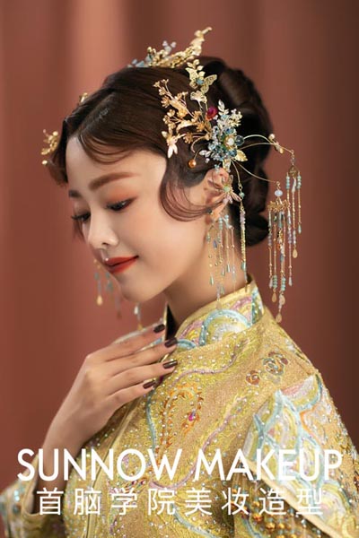 學化妝培訓學校好還是工作室好