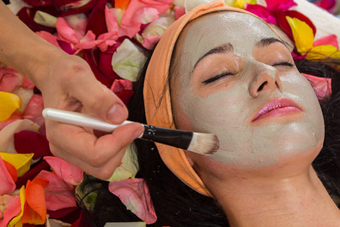 首腦美容美發(fā)培訓學校多少錢