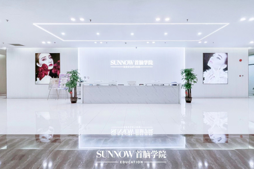 學(xué)美容美發(fā)到哪個(gè)培訓(xùn)學(xué)校好