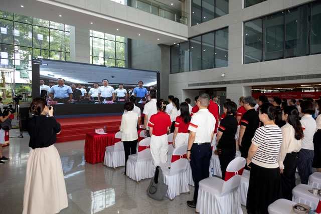 首腦學(xué)院出席第二屆全國職業(yè)技能大賽深圳代表隊出征儀式