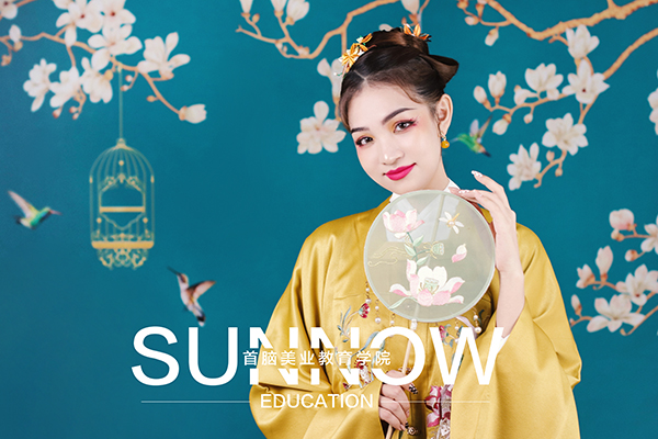 深圳學(xué)半永久化妝大概多少錢