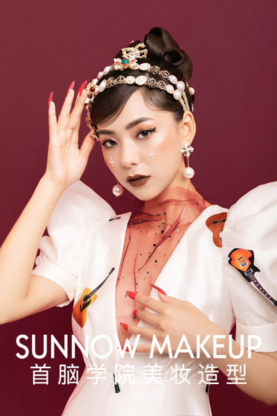 學(xué)化妝學(xué)費(fèi)一般多少錢(qián)學(xué)多久