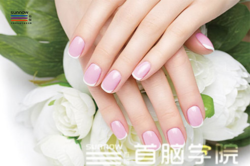 美甲美睫紋繡需要學(xué)多久？美甲美睫紋繡培訓(xùn)學(xué)校學(xué)費多少？