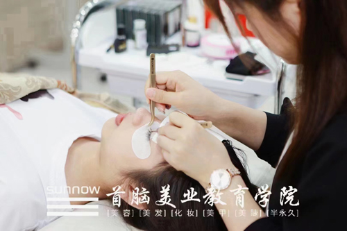 美甲美睫紋繡學校